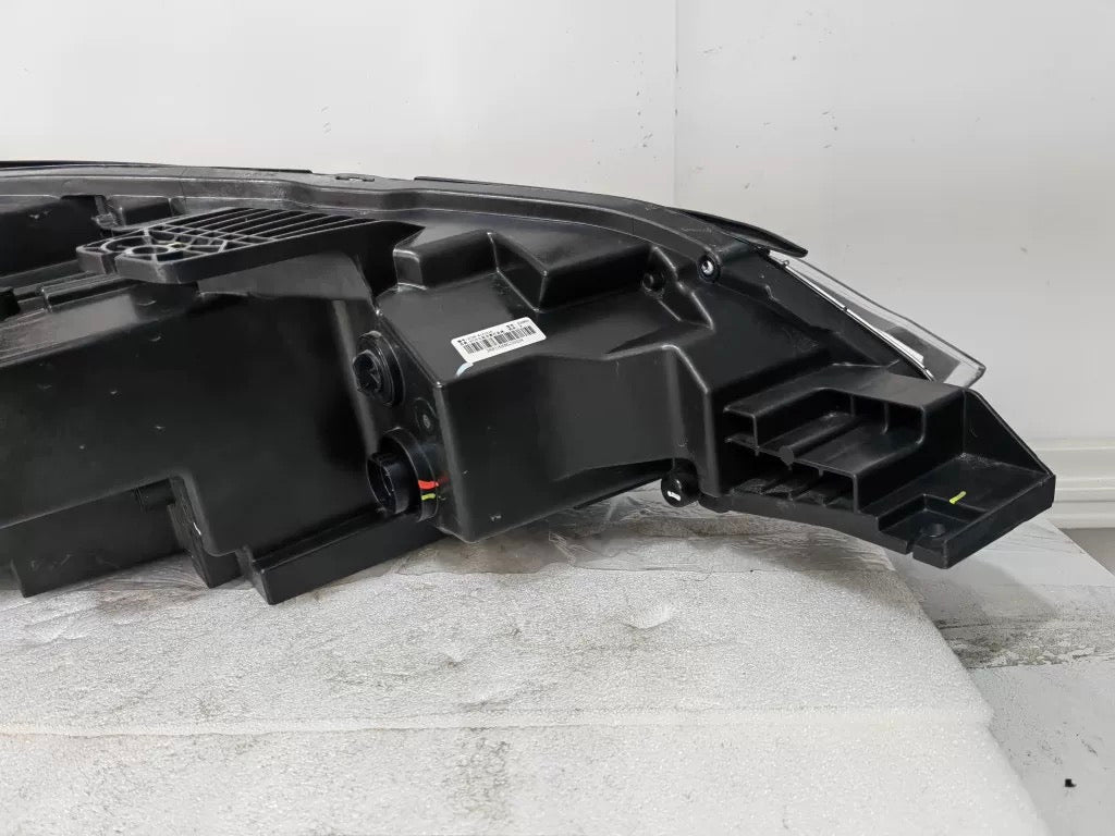 BYD Atto 3 Feux Avant - vue 4