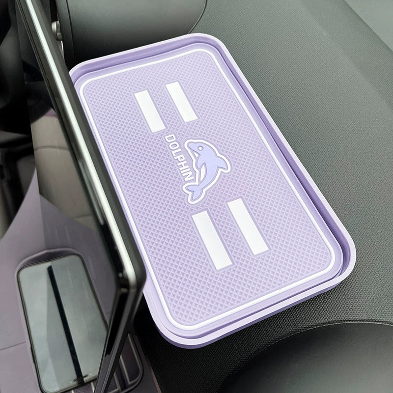 Boîte de rangement derrière l'écran colorée pour écran BYD Dolphin - vue 4
