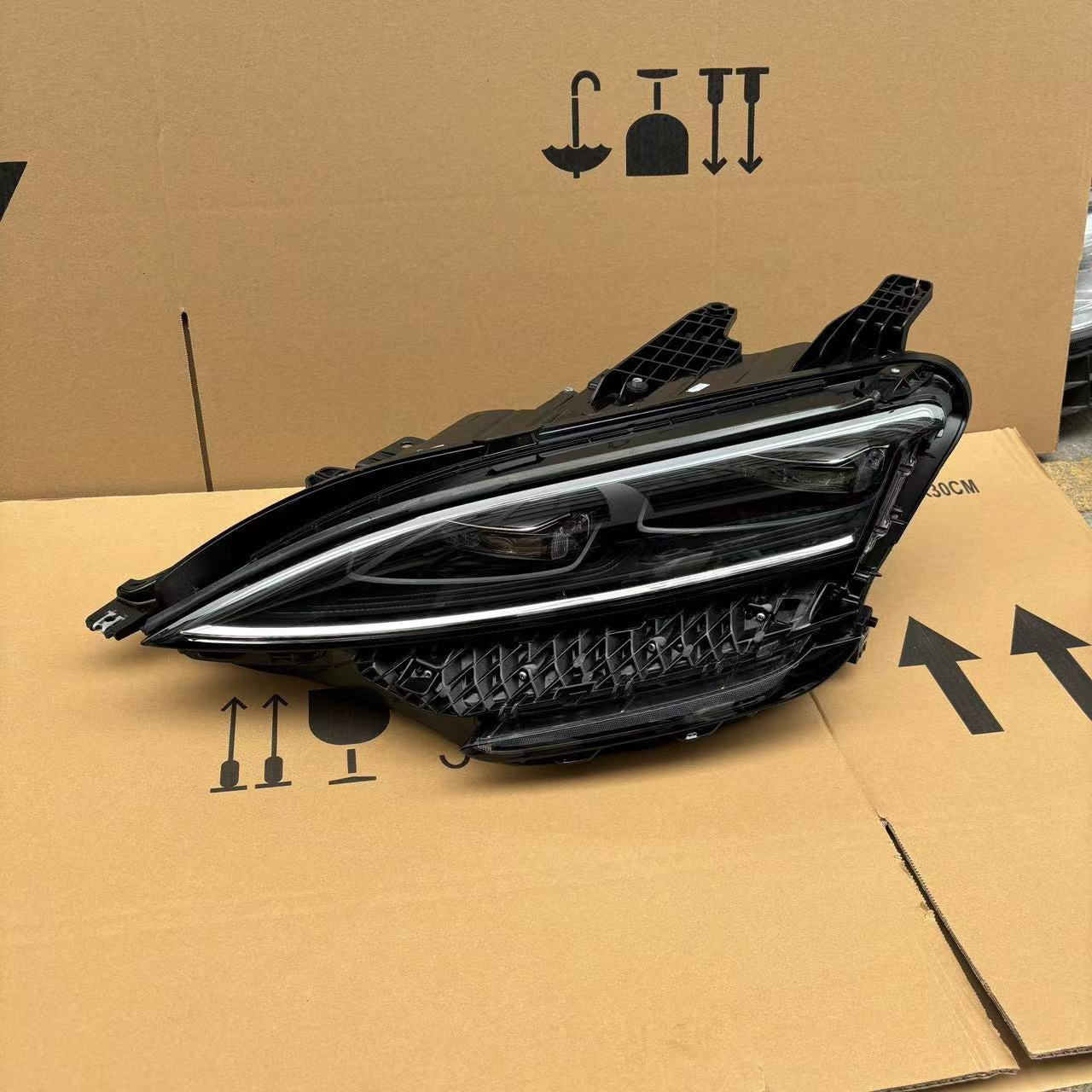 Phares avant BYD Seal - BYD