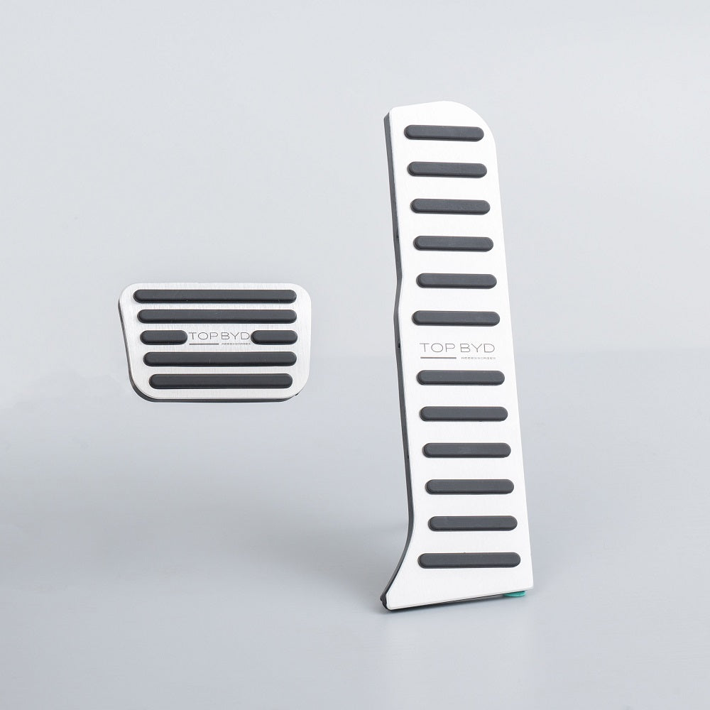 Pédales de performance en aluminium brossé pour BYD M9 - BYD