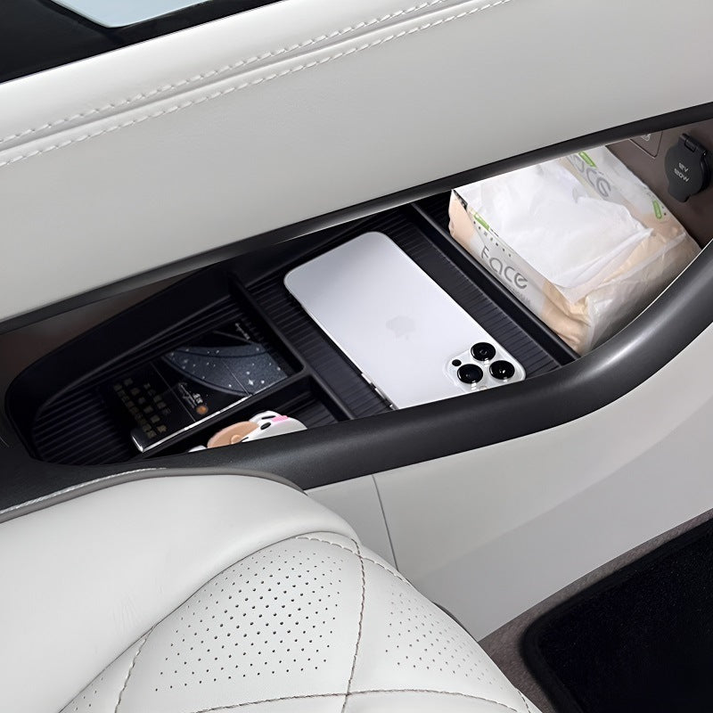 Boîte de rangement inférieure pour console centrale BYD DENZA - vue 6