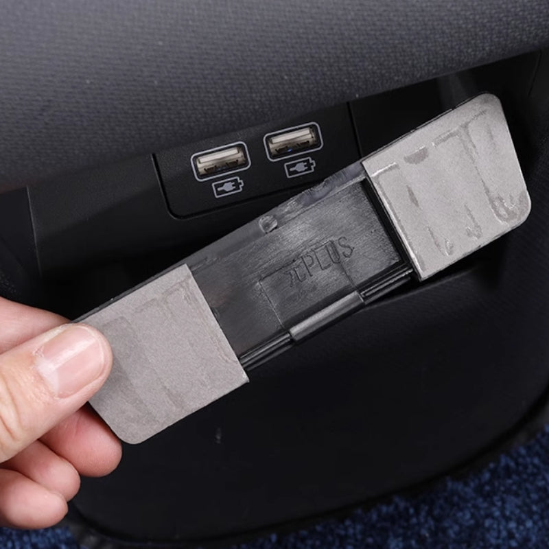 Cache de protection pour port de chargement USB BYD - vue 12